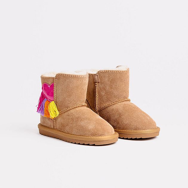 ugg bambina in promozione balck friday da Paragon a palmanova designer village